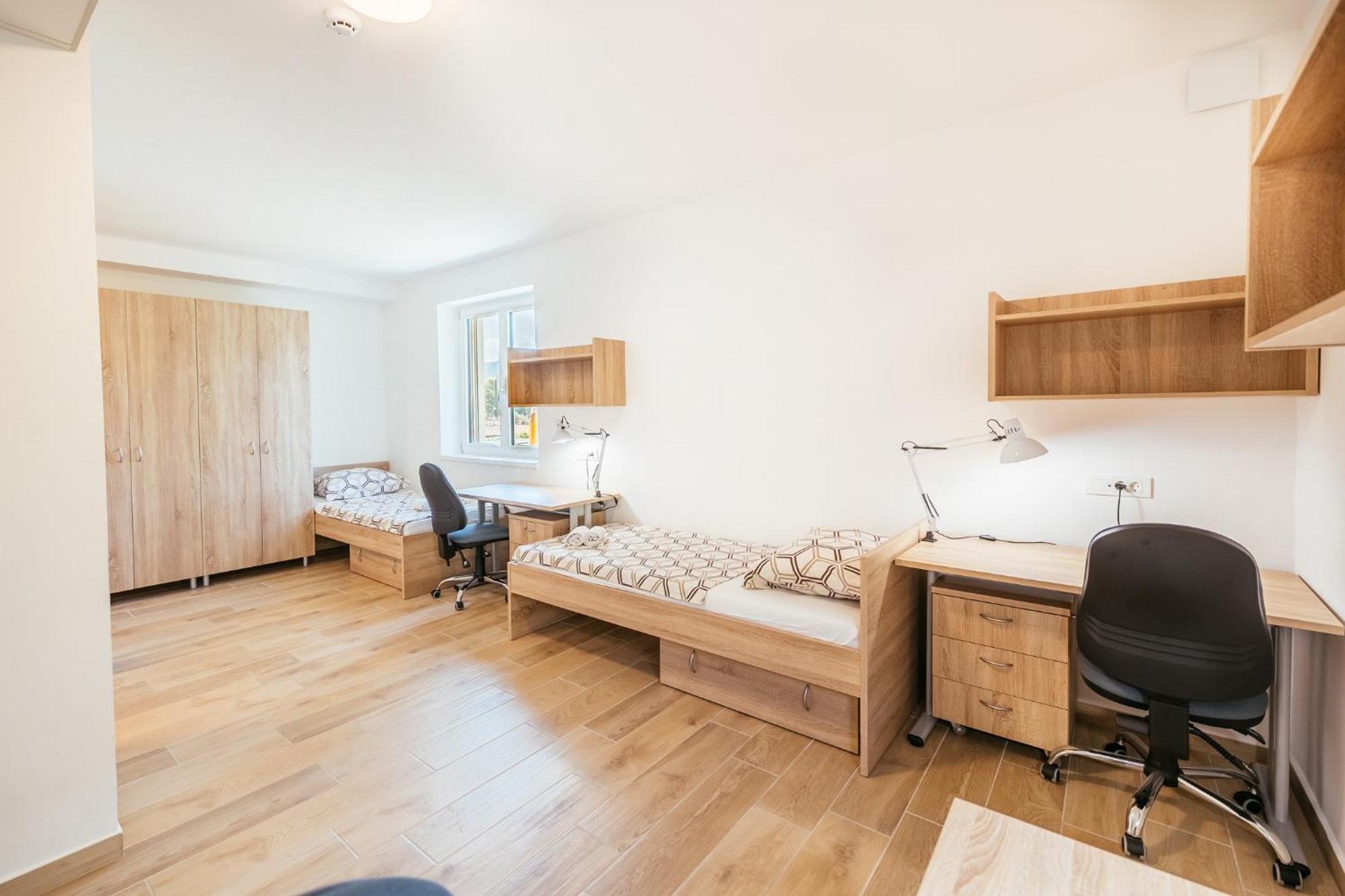 Hostel Prenocisca Prisoje Koper Zewnętrze zdjęcie