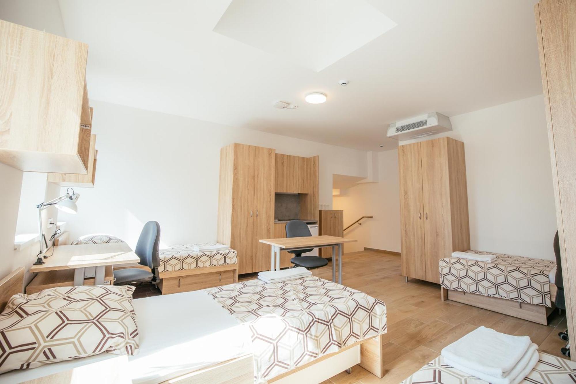 Hostel Prenocisca Prisoje Koper Zewnętrze zdjęcie
