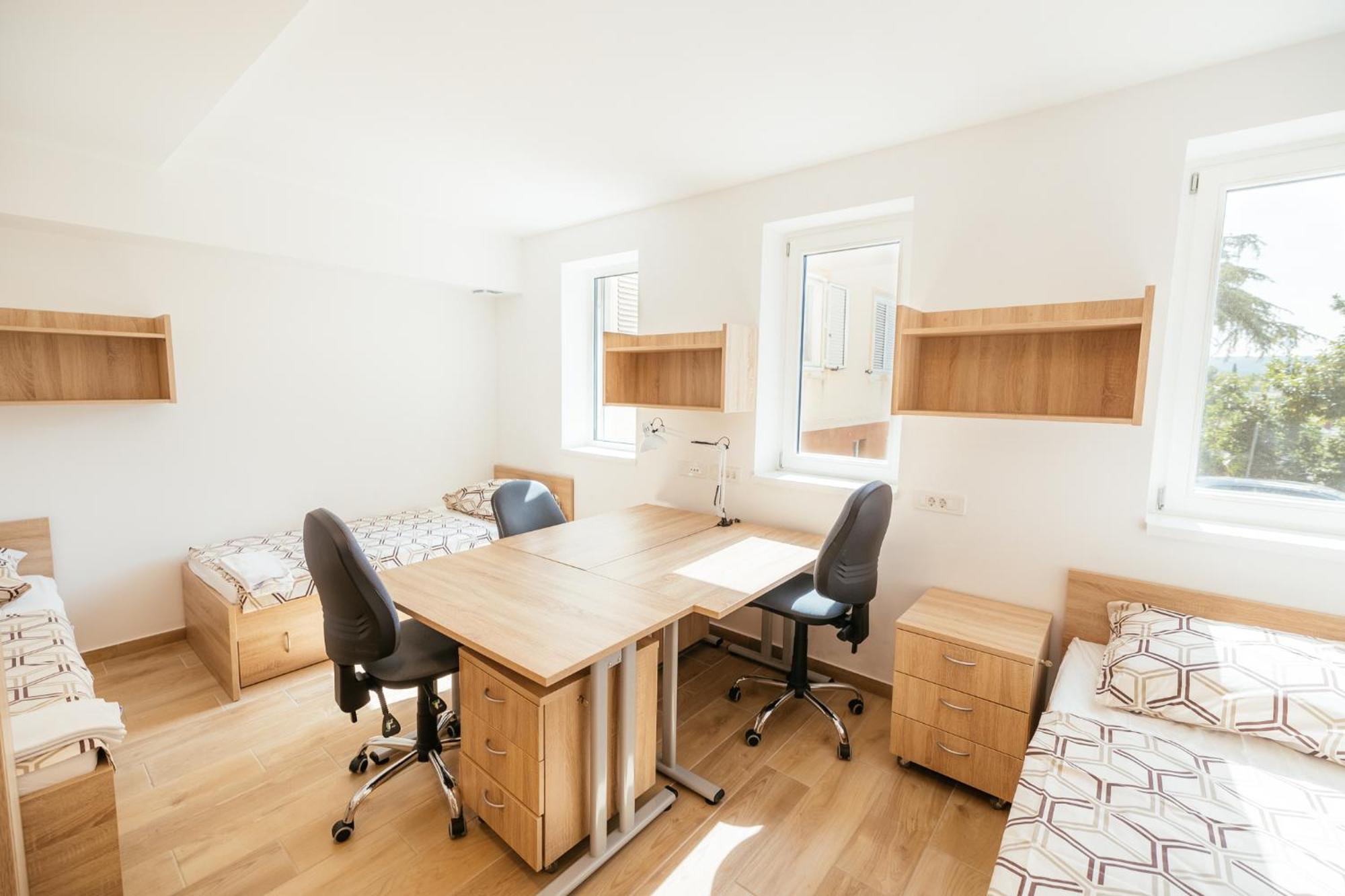 Hostel Prenocisca Prisoje Koper Zewnętrze zdjęcie