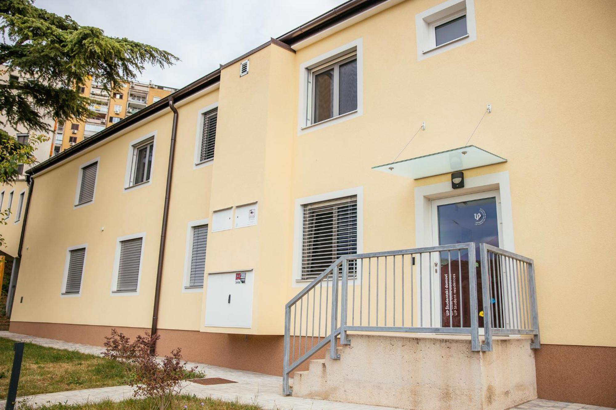 Hostel Prenocisca Prisoje Koper Zewnętrze zdjęcie