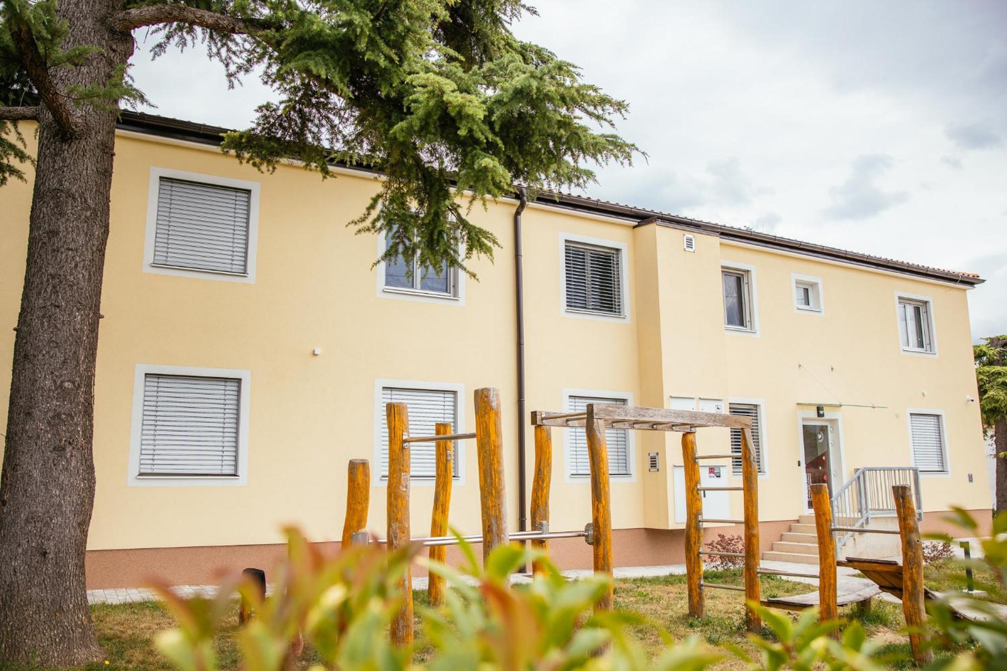 Hostel Prenocisca Prisoje Koper Zewnętrze zdjęcie